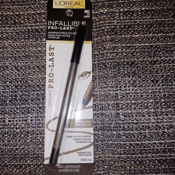 NIB Loreal Infallible Pro-last Waterproof Eyeliner
